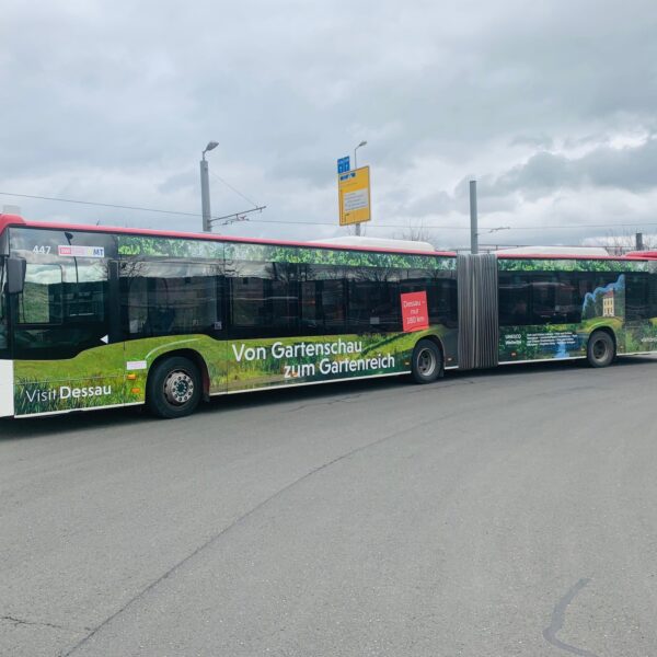 Buswerbung für Dessau-Roßlau auf der BUGA in Erfurt