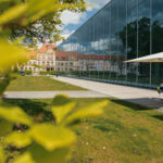 Bauhaus Museum Dessau von seiner Parkseite