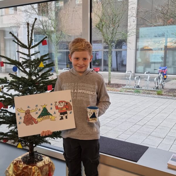 Sieger des Malwettbewerbs Adventsmarkttasse 2022